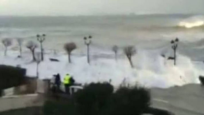 La mañana - El temporal arrasa en Santander