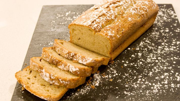 RTVE Cocina - Bizcocho de plátano, canela y brand