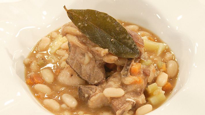 RTVE Cocina - Judías blancas con cordero estofado