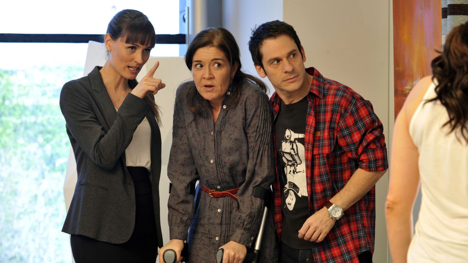 Los misterios de Laura - Temporada 3 - Episodio 11: El misterio de las caras de la verdad - Ver ahora