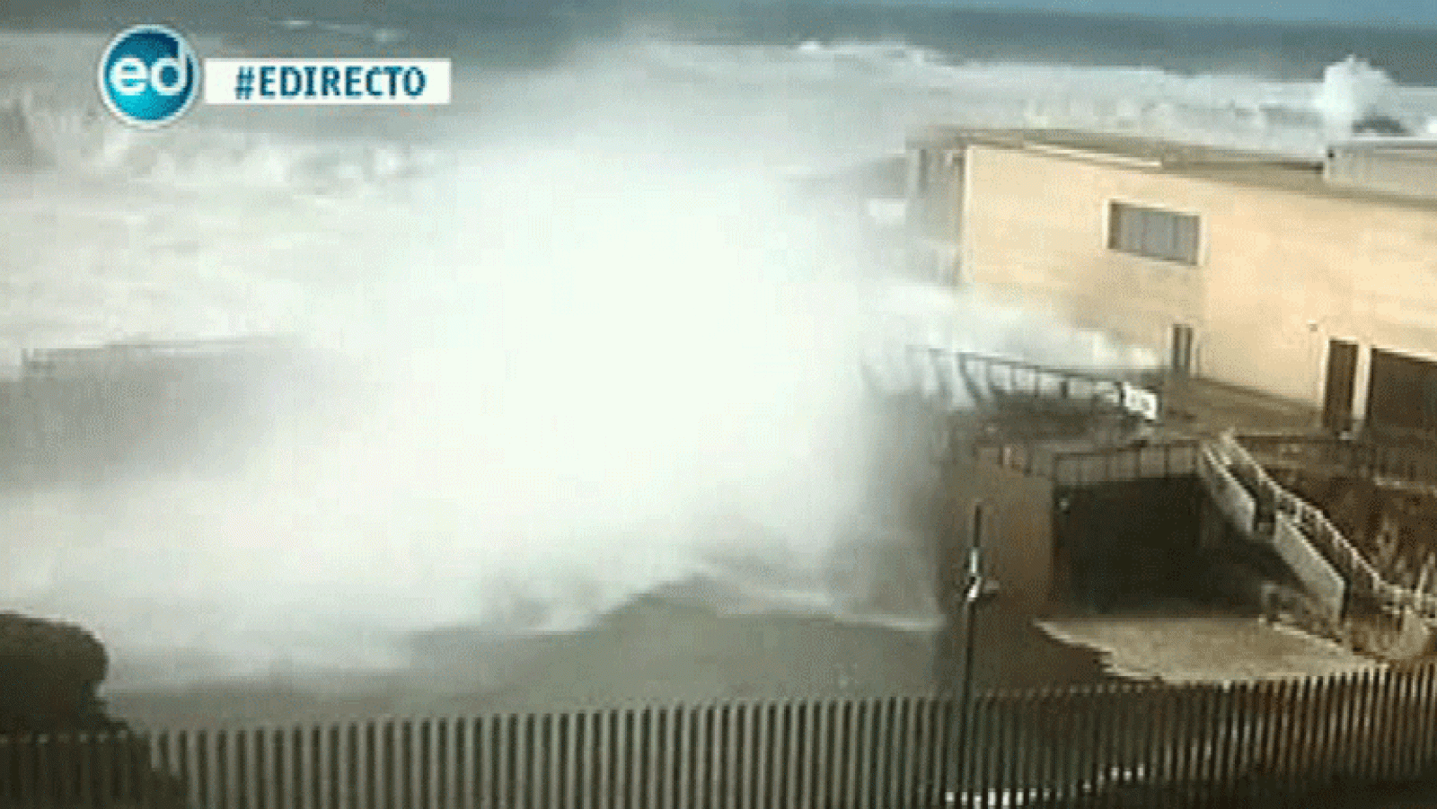 España Directo- El temporal rompe el dique de Malpica
