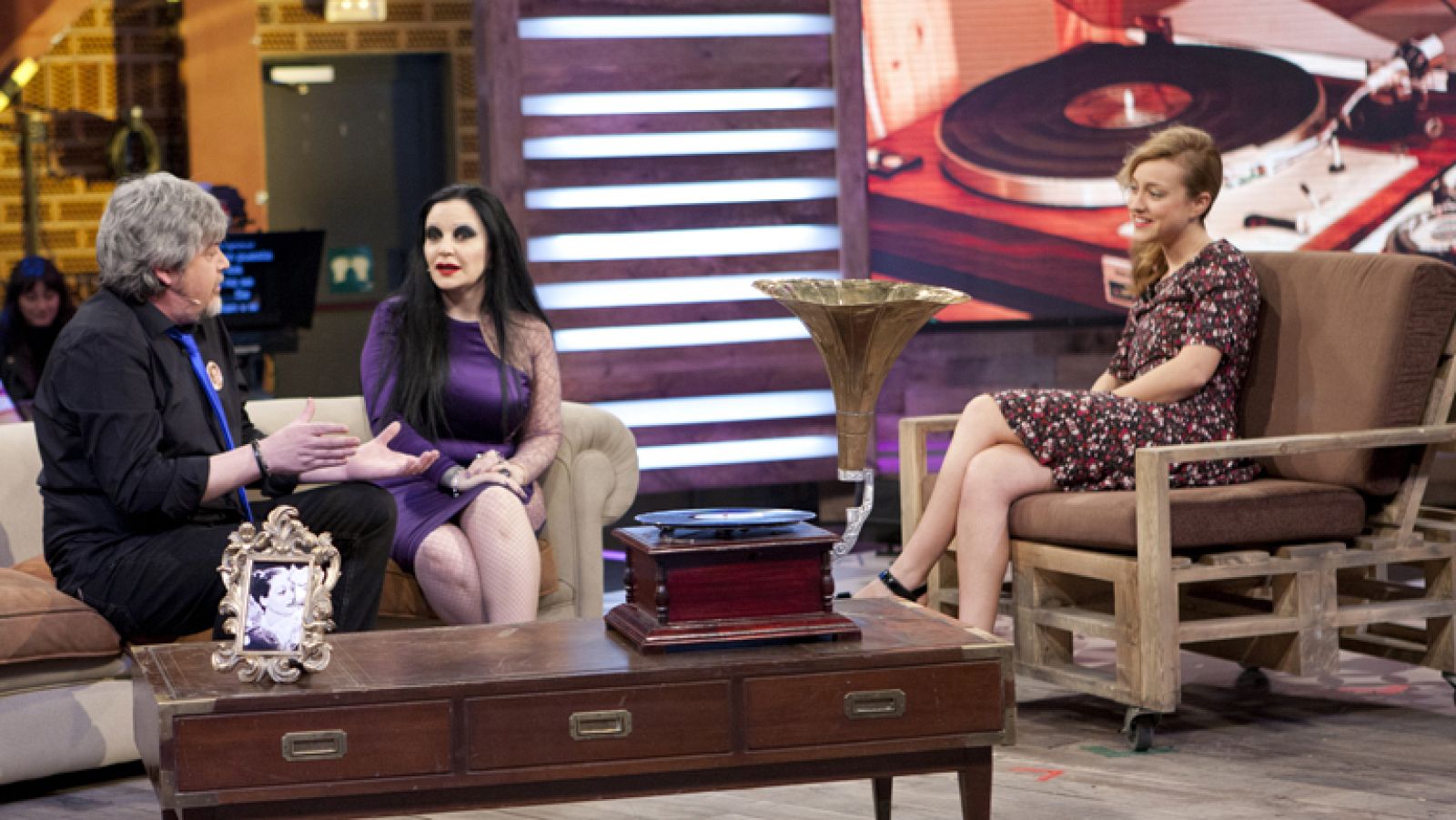 Russian Red y los hombres de su vida | Ver