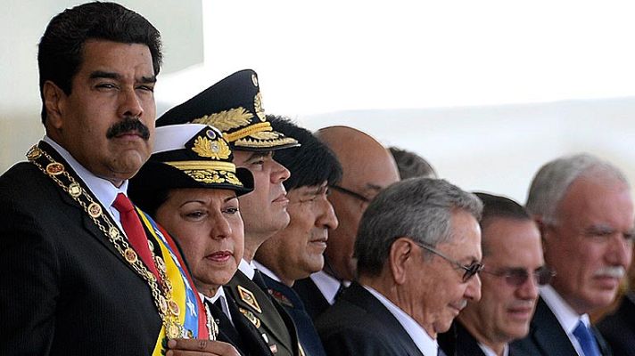 Telediario 1 - Maduro rompe relaciones con Panamá