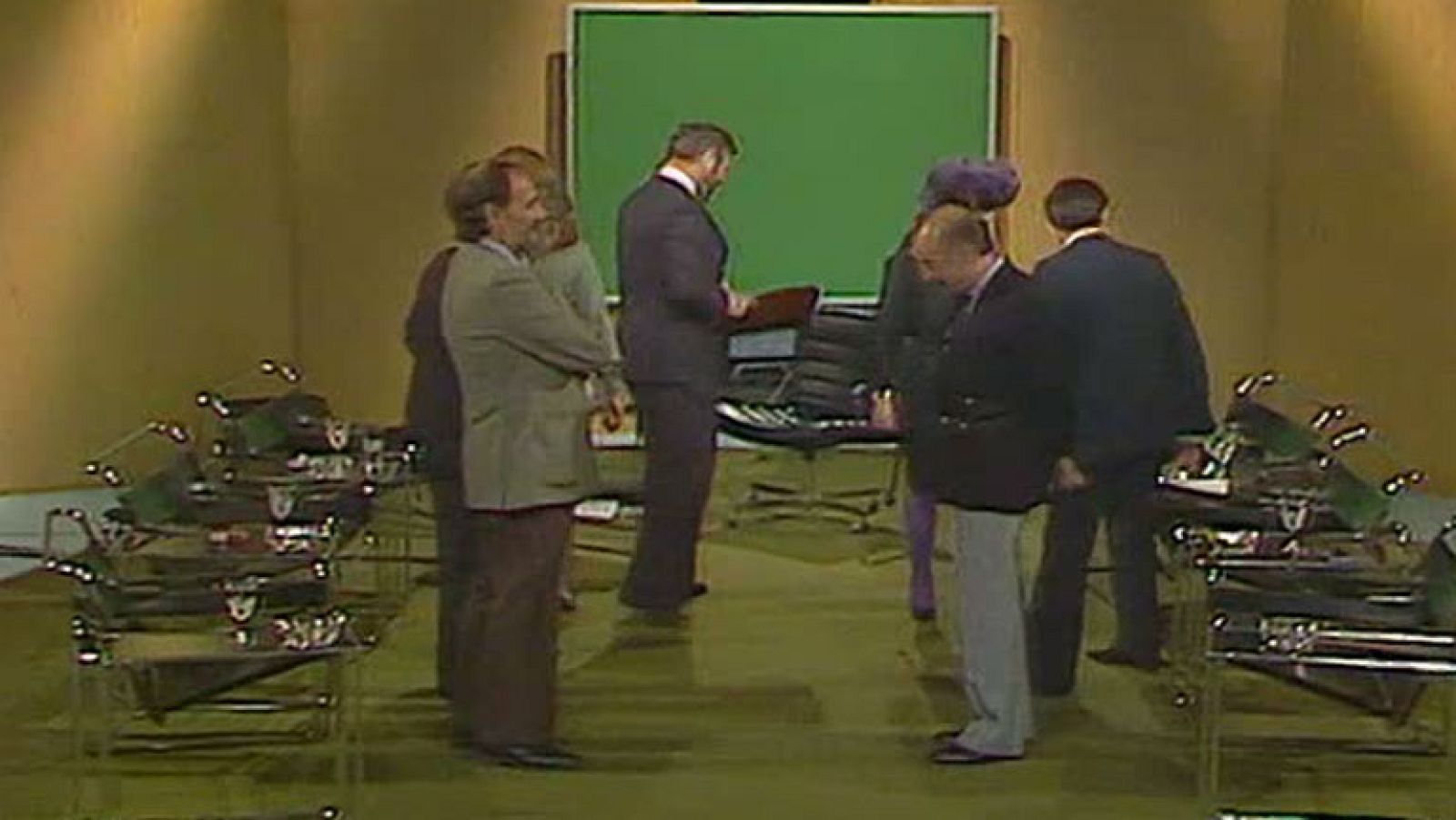 La clave - Los buenos modales