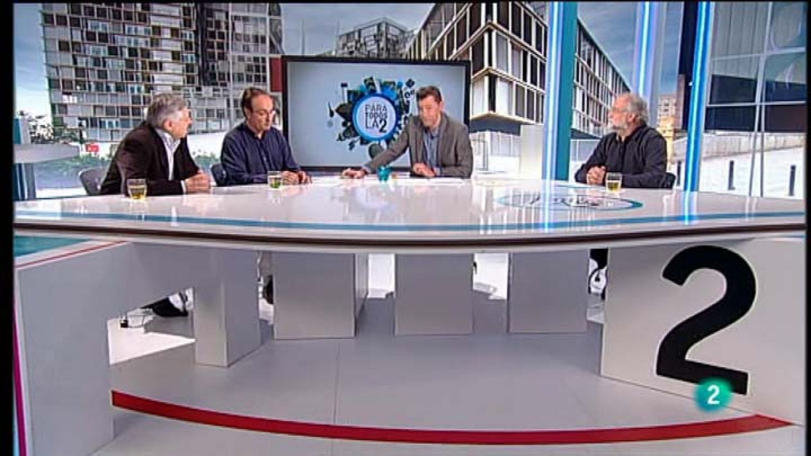 Para Todos La 2 - Debate - Maestros del corazón