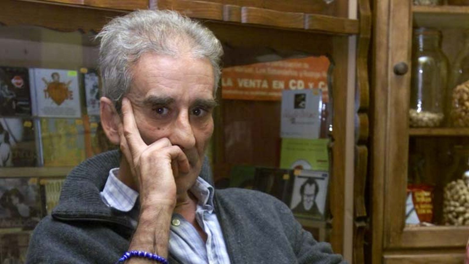 El poeta Leopoldo María Panero muere en la Palmas de Gran Canaria | Ver