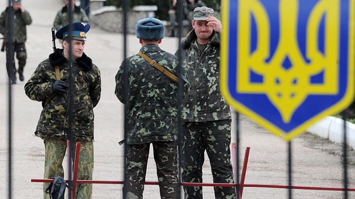 Telediario 1 - Los crimeos acogen divididos entre la alegría y el temor el referéndum