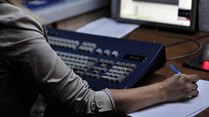 Telediario 1 - Mujeres e igualdad