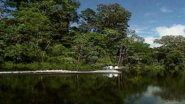 Telediario 1 - Liberada una niña de nueve años secuestrada durante siete meses en Bolivia