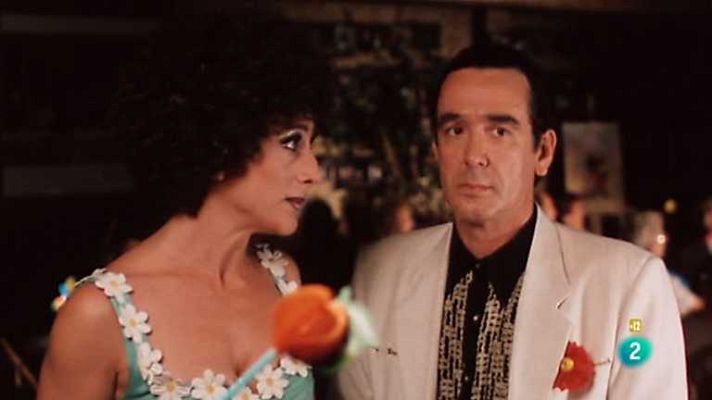 Versión española - Perdona bonita pero Lucas me quería a mí