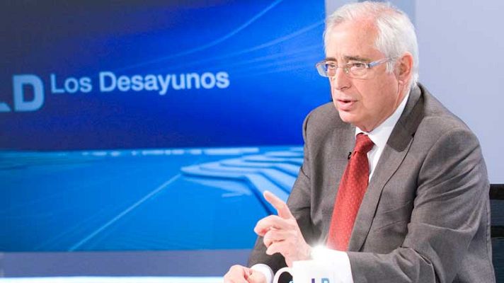 Los desayunos - Juan José Imbroda