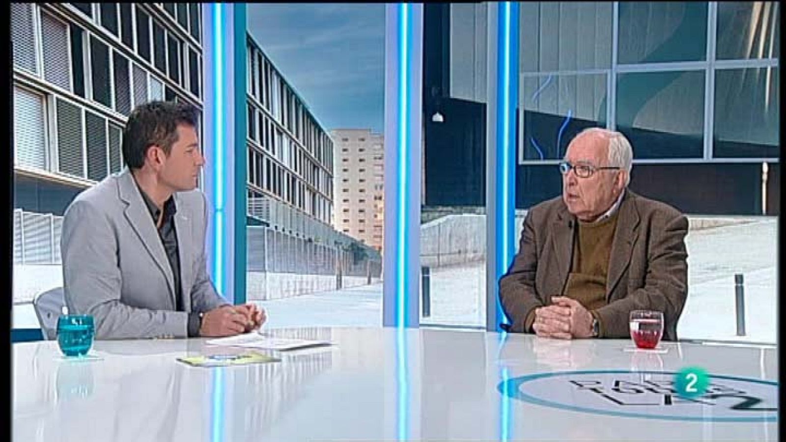 Para Todos La 2 -  Entrevista  Román Gubern, historiador cinematográfico