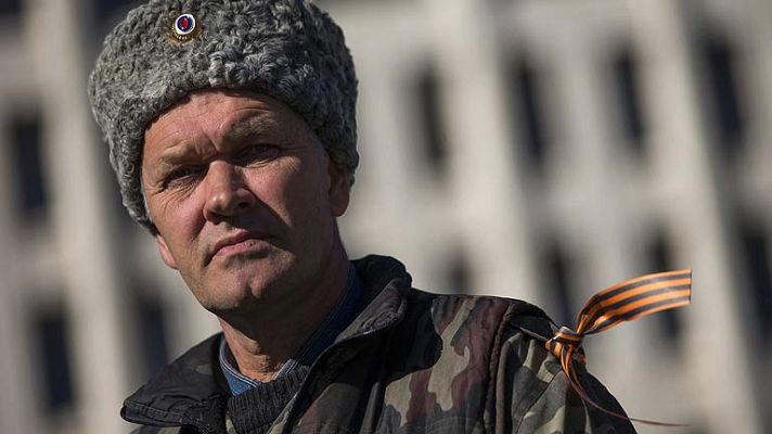 Telediario 1 - Milcias de cosacos en Crimea