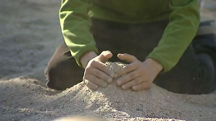 Telediario 1 - Menores retenidos en España