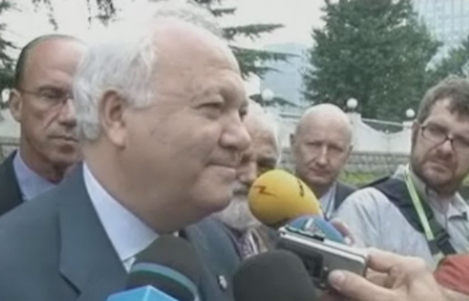 Moratinos ha recordado que el Gobierno español es partidario del diálogo entre China y Tíbet | Ver