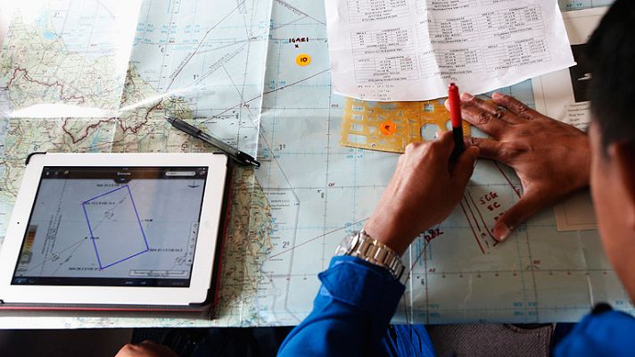 Informativo 24h - Avión desaparecido en Asia