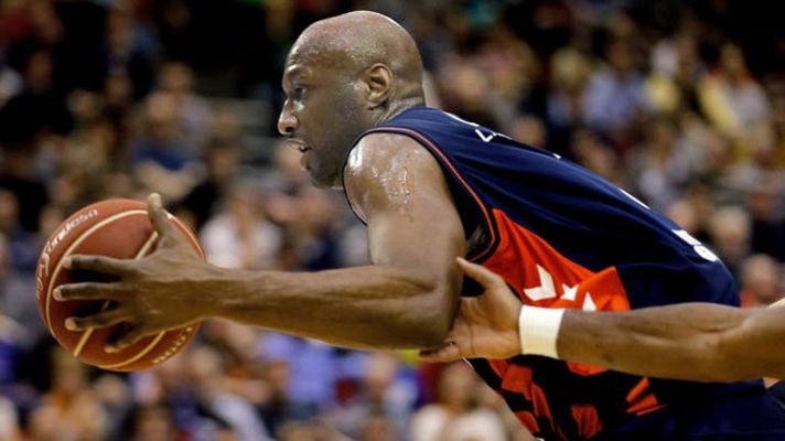 Telediario 1 - El Baskonia rescinde el contrato con Lamar Odon