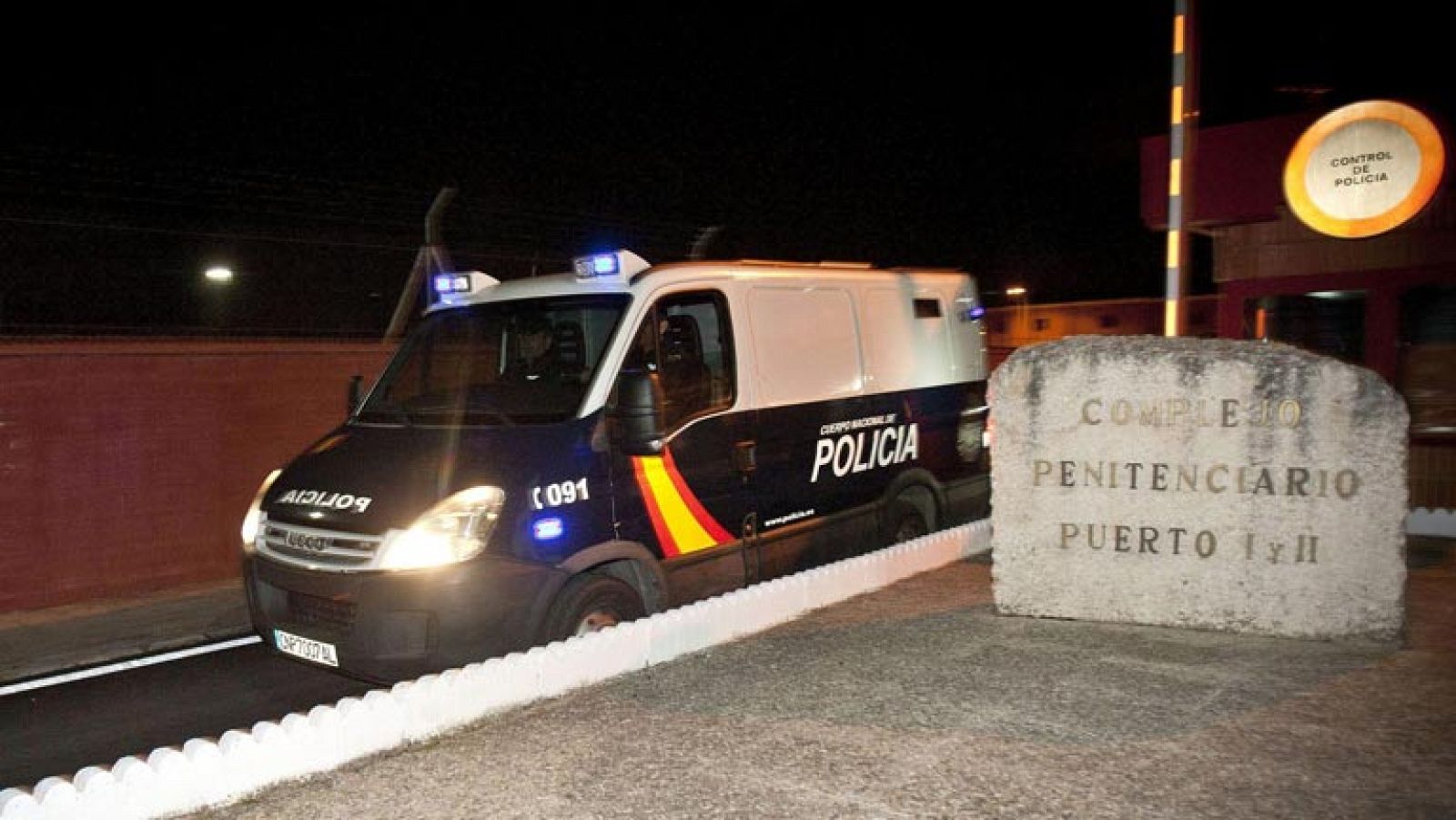 Sale de prisión Rafá Zouhier tras cumplir 10 años de condena por colaboración en el 11M