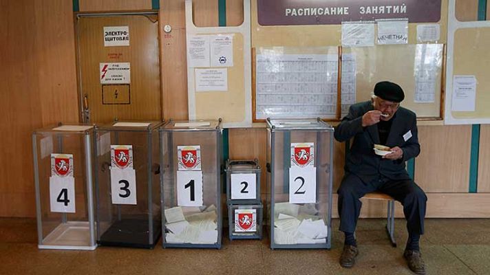 Telediario 1 - Referéndum en Crimea