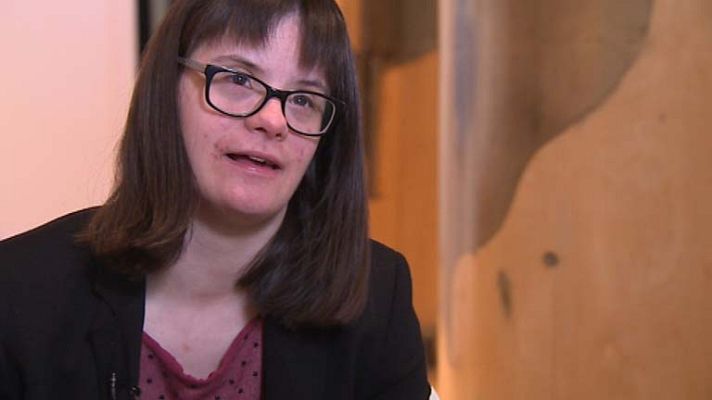 Telediario 1 - Un libro cuenta la historia de Anna Vives