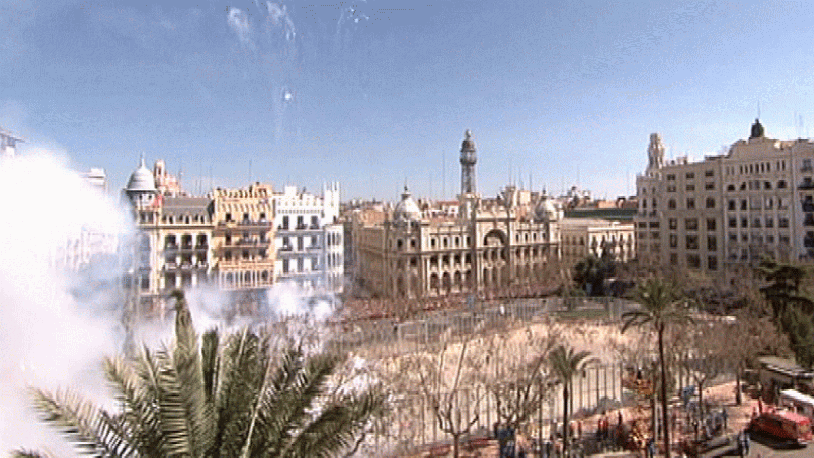 España Directo- Valencia, llena de turistas por las Fallas