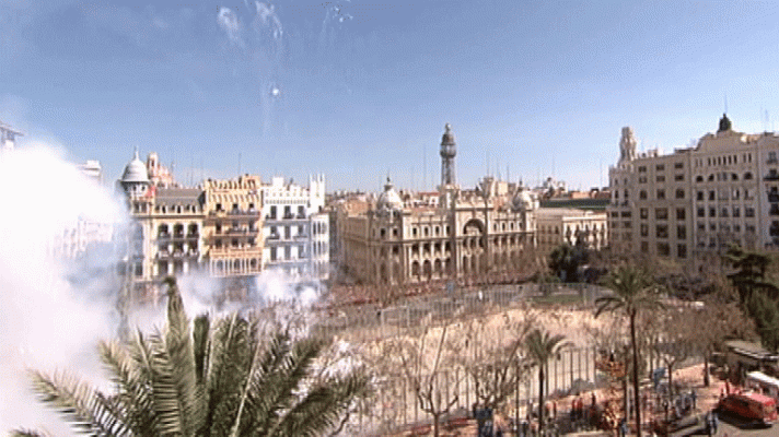 España Directo - Valencia, llena de turistas por las Fallas