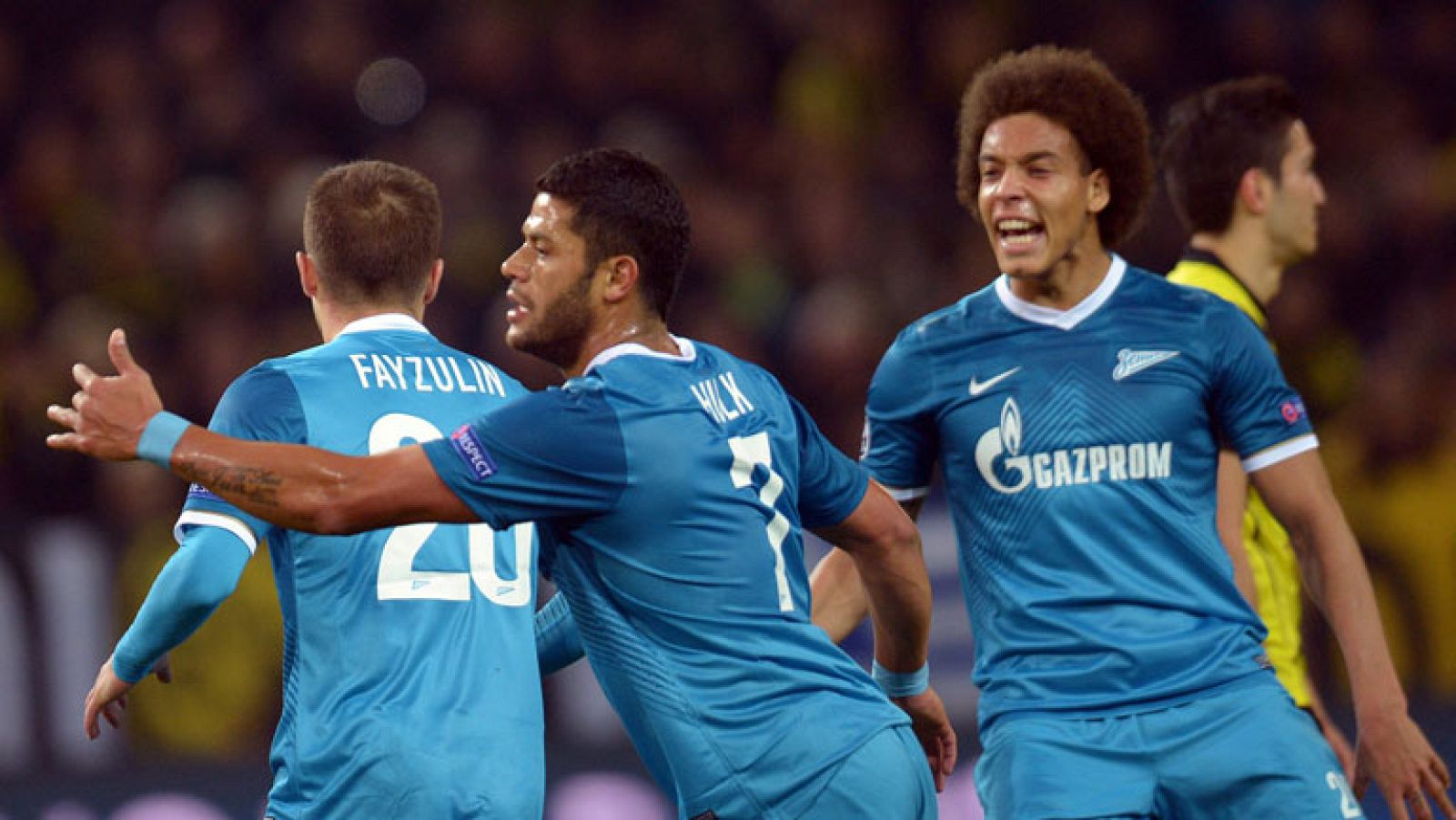 Hulk pone nervioso al Dortmund (0-1) | Ver