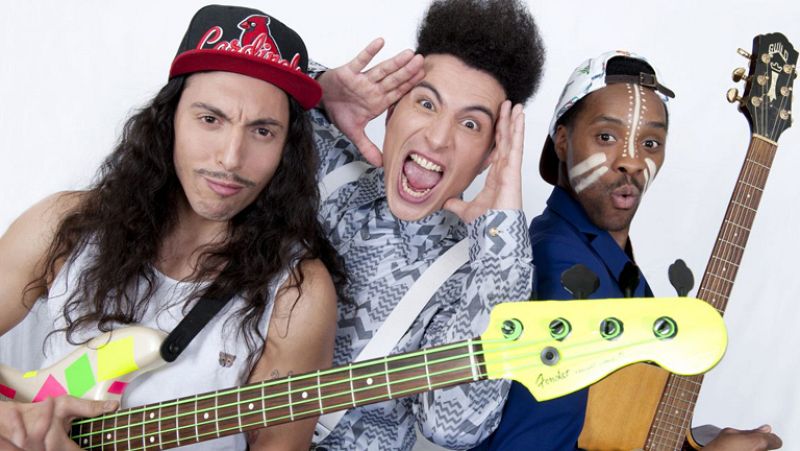 Eurovisión 2014 - Francia: TWIN TWIN canta "Moustache"