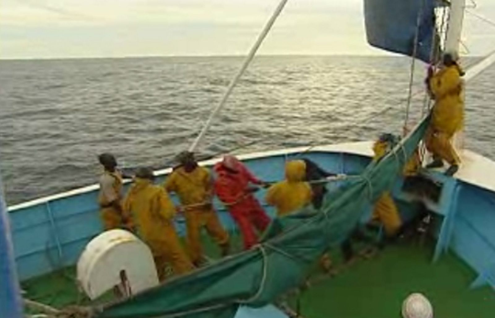 Los armadores españoles siguen con atención la situación política en Mauritania | Ver