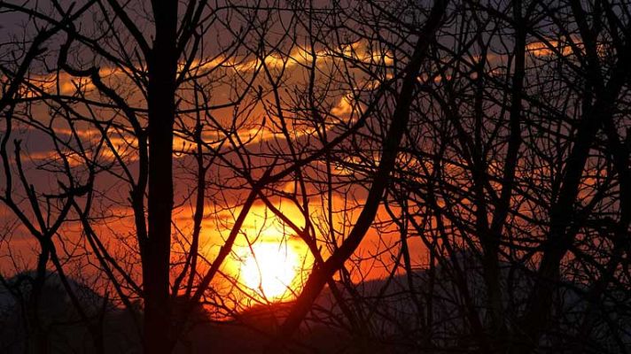 El tiempo - Precipitaciones débiles a moderadas y ocasionalmente con tormenta