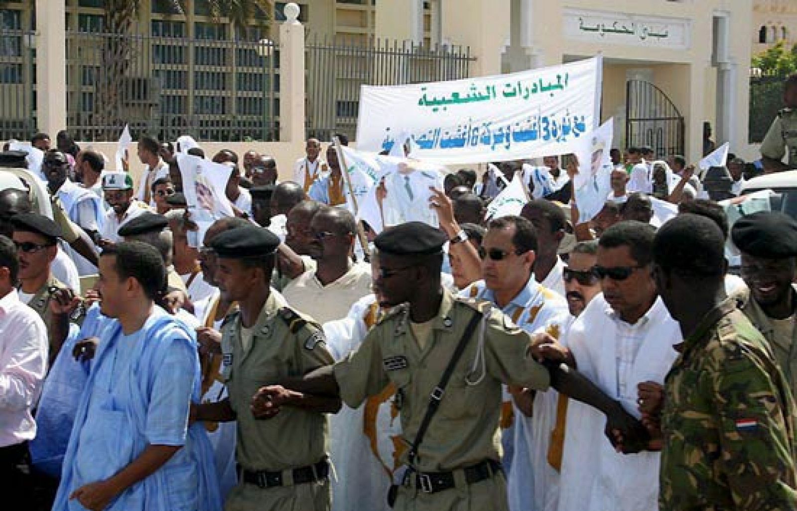 La comunidad internacional condena el golpe de estado en Mauritania | Ver