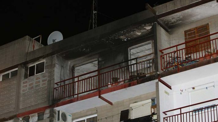 Telediario 1 - Cuatro menores muertos en un incendio