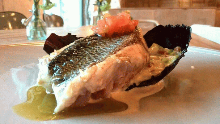 RTVE Cocina - Dorada con crema de puerro y cebolleta