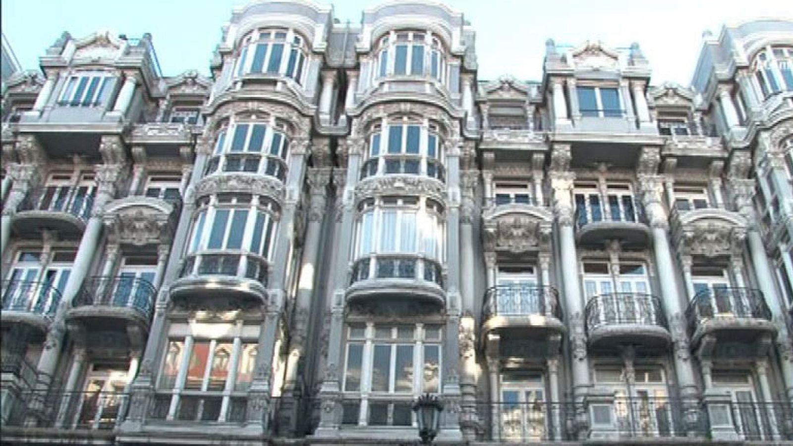 Comando actualidad - La gran avenida - Piso señorial de renta antigua