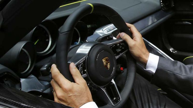 Los españoles somos los que peor conducimos de Europa, según un estudio