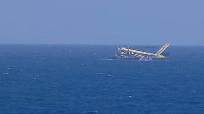 Telediario 1 - Falsa alarma sobre un accidente aéreo