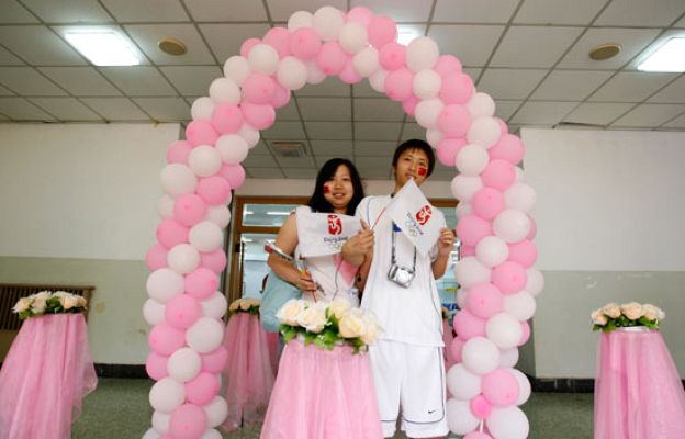  - 9.600 bodas bendecidas