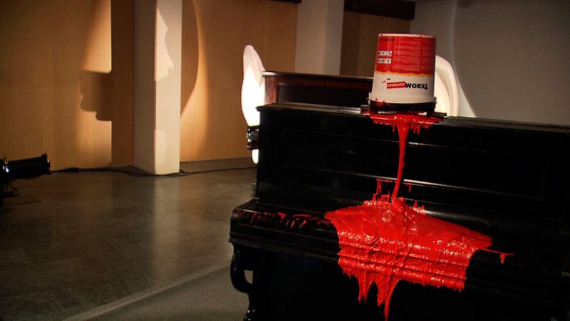 Imprescindibles - Carles Santos - Concert mos de gos | Ver