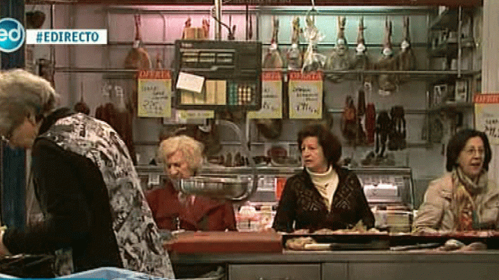 España Directo - Los jubilados estiran sus pensiones para ayudar a su familia