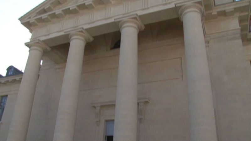 Francia alquila estancias de edificios emblemáticos