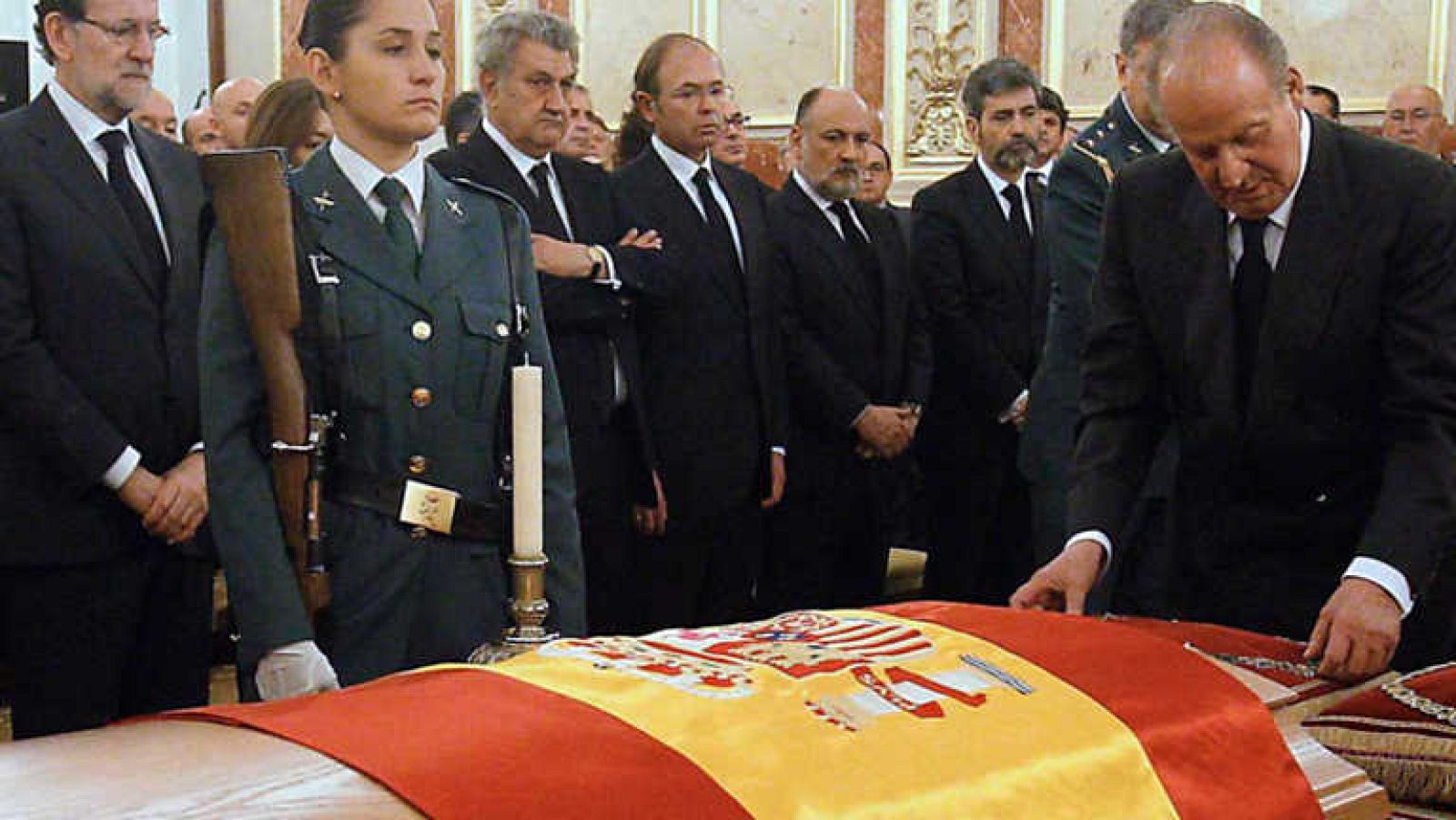 Informe Semanal - Suárez, el político que nos brindó la democracia - Ver ahora