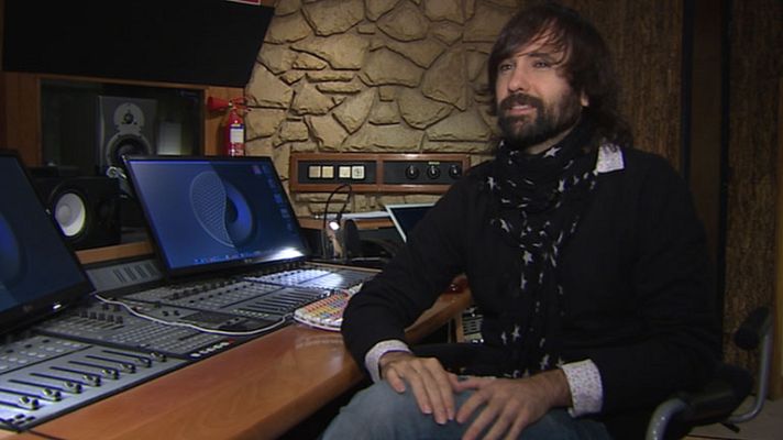 Telediario 1 - Los fans ayudan a financiar los discos de sus ídolos