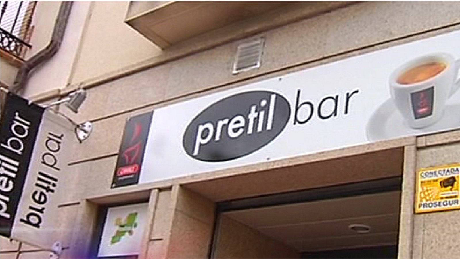 Entre Todos - Paco abre un bar