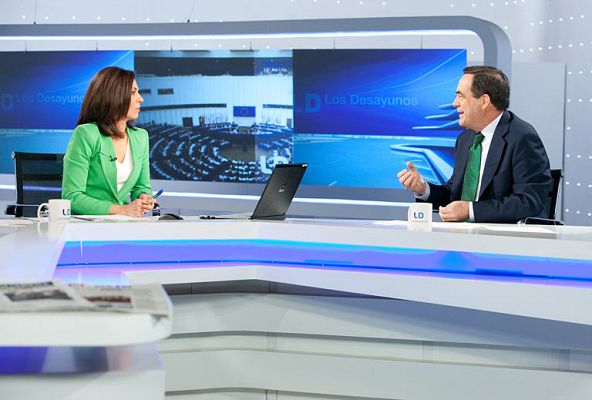 Los desayunos - José Bono: "La iglesia no es la de Rouco"