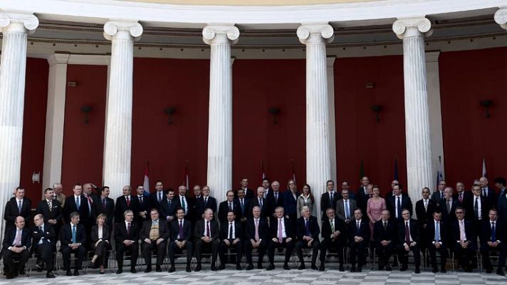 Informativo 24h - La tasa sobre transacciones financieras se aplicará desde 2015 en operaciones con acciones