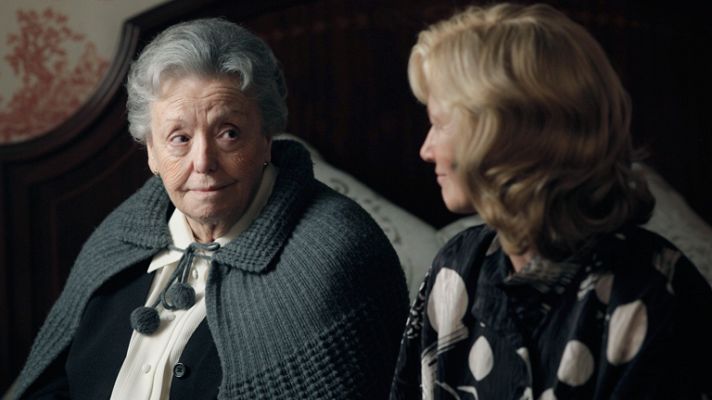 Cuéntame cómo pasó - La cruz en la vida de Herminia