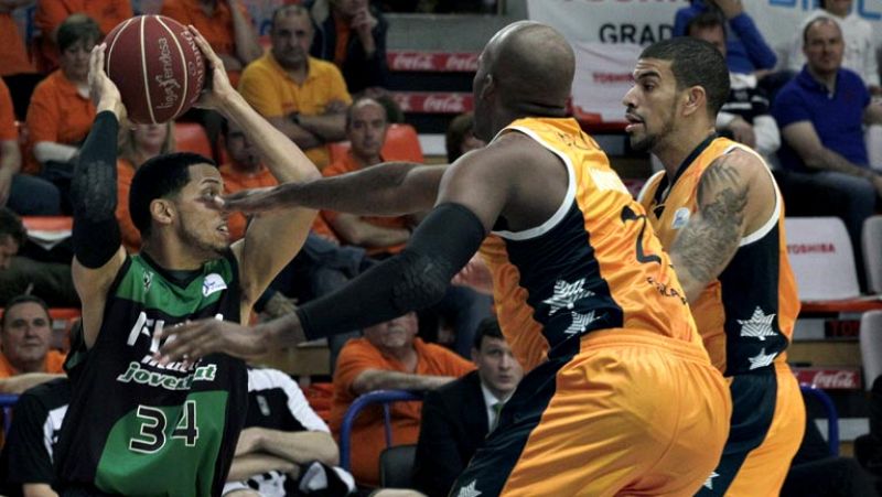 Baloncesto Fuenlabrada 76 - FIATC Joventut 69