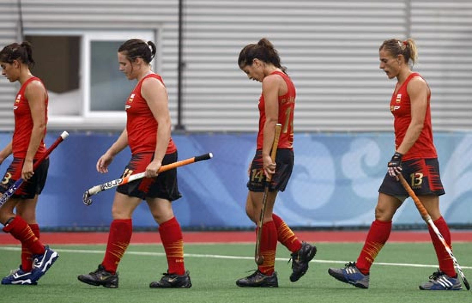 China vence a España en hockey