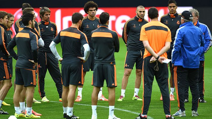 Telediario 1 - El Madrid, sin Cristiano en Dortmund