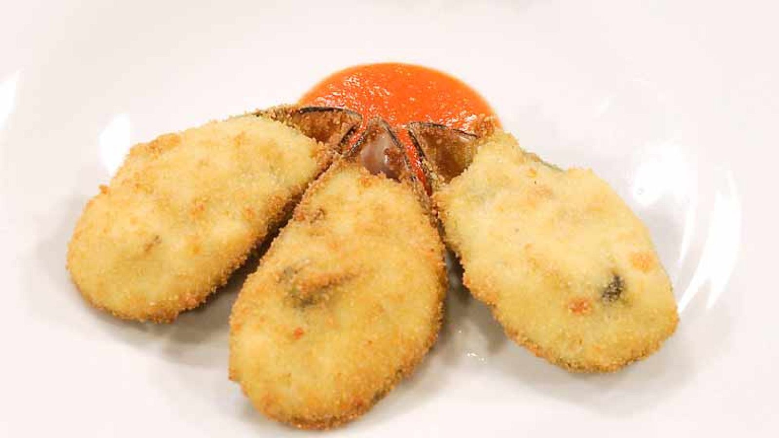 Mejillones tigres en salsa de tomate